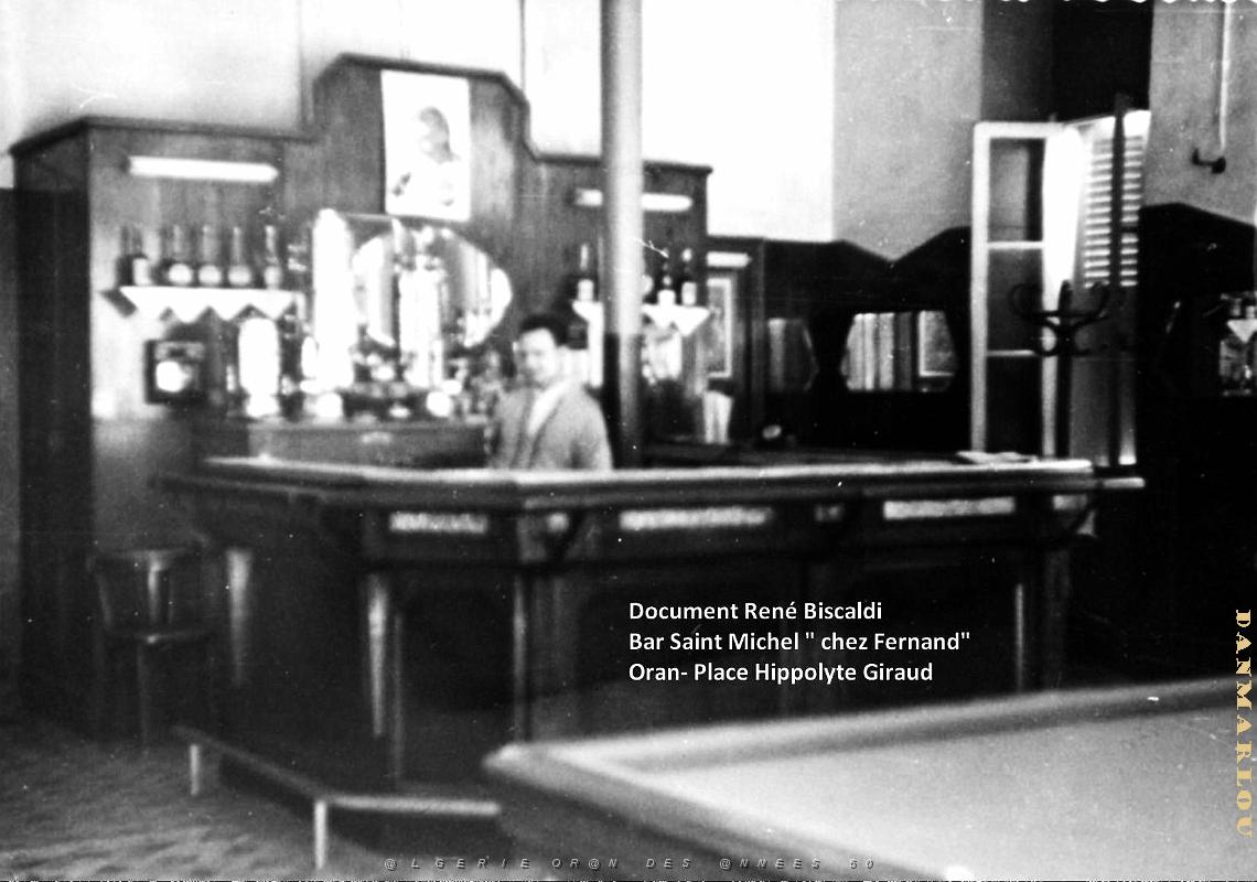 Oran - Place Hippolyte Giraud - Bar Saint-Michel - 1956.JPG